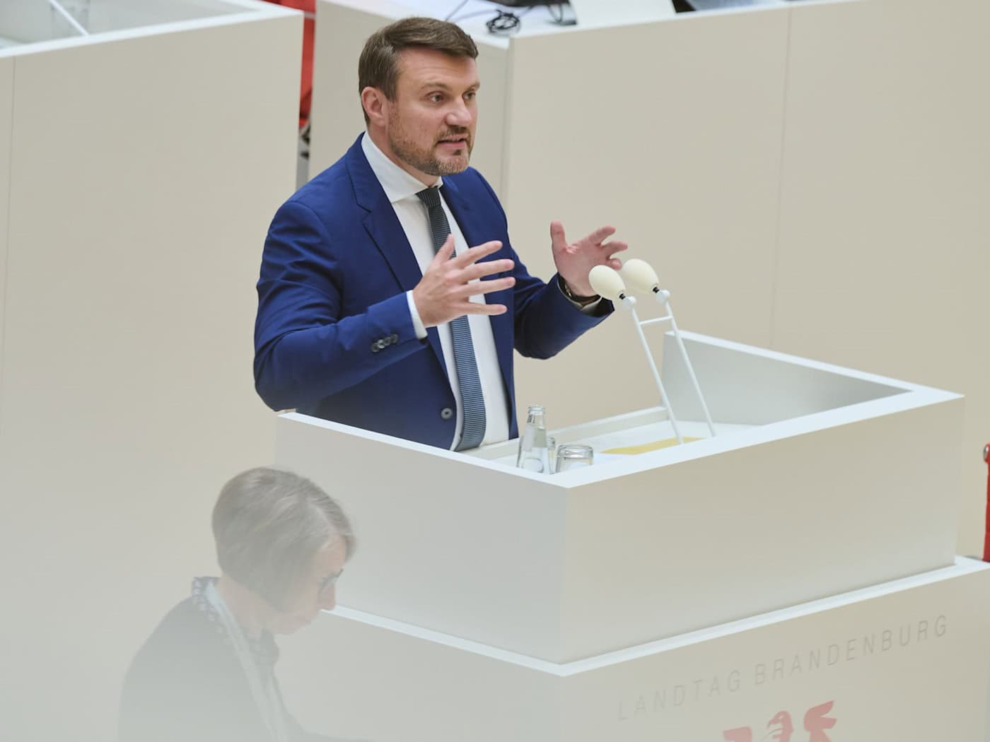 Brandenburg legt ersten Doppelhaushalt 2027/28 vor – Sparen mit klaren Schwerpunkten
