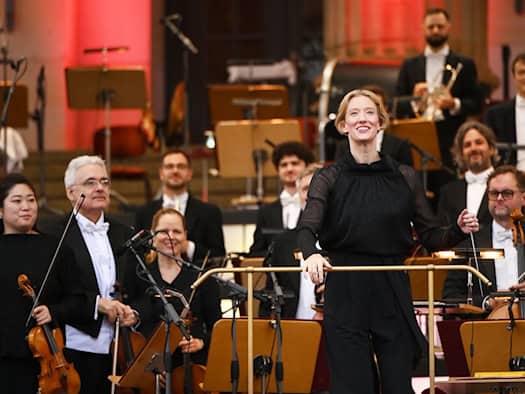 Konzerthaus Berlin: Chefdirigentin wird erneut Mutter