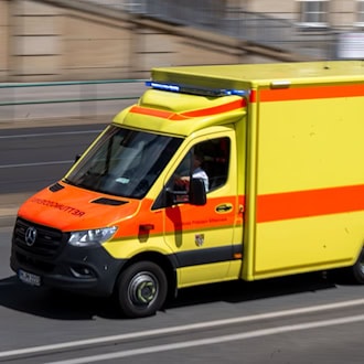 Motorradfahrer bei Unfall in Bahnsdorf (Oberspreewald-Lausitz) tödlich verletzt