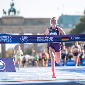 Polizistin Anna Langerwisch beste deutsche Läuferin beim Berlin-Marathon