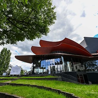 Hans Otto Theater in Potsdam feiert 20 Jahre am Tiefen See