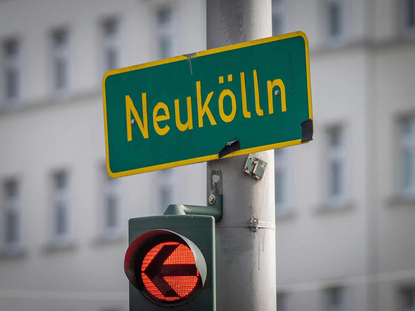 Proteste gegen AfD-Auftritt in Neukölln bei Besuch der FPÖ