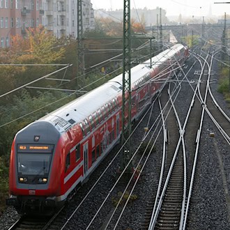 RE3 zwischen Berlin und Wittenberg bald im Stundentakt