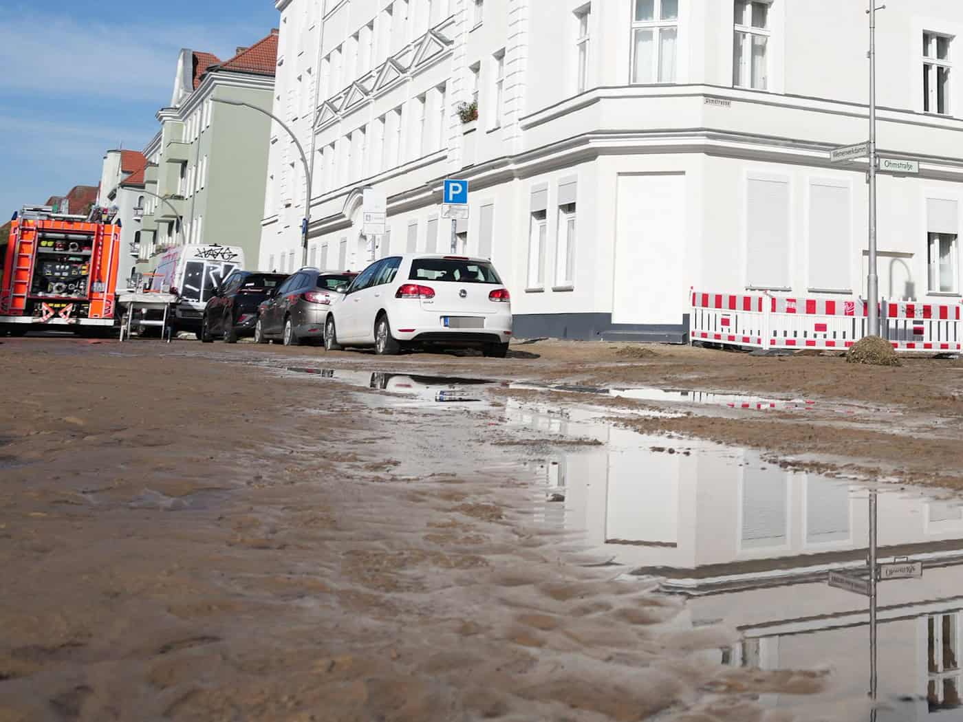 Rohrbruch in Spandau: Einsatz nach rund 21 Stunden beendet