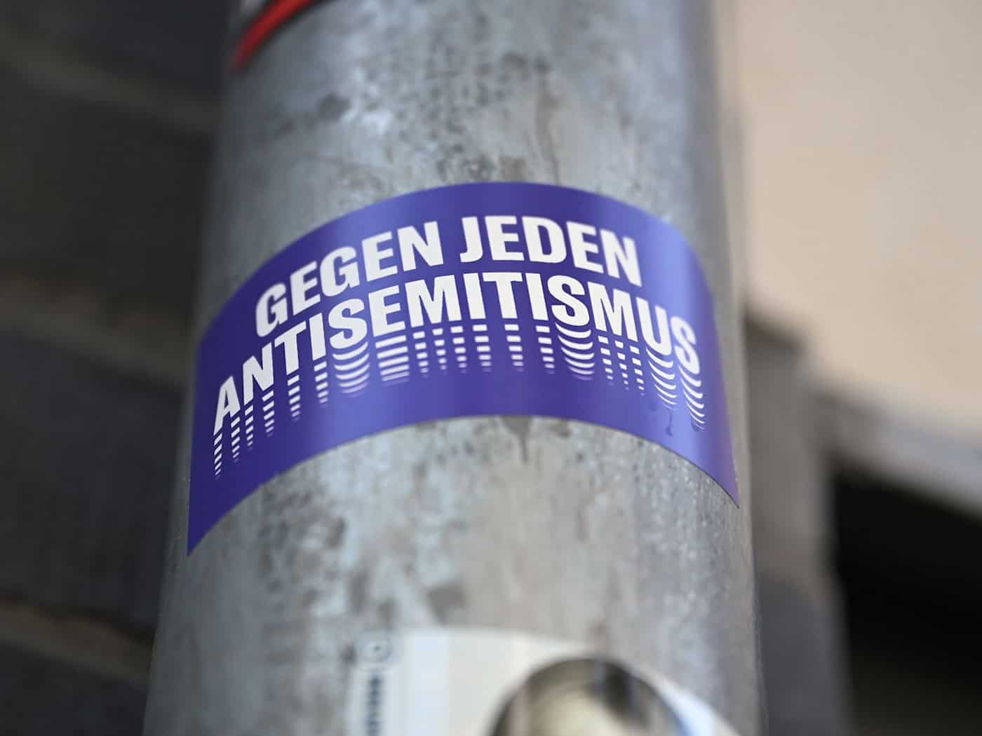 Nach Angriff in Mitte: Aufruf zu Solidarität mit Davidstern in Berlin