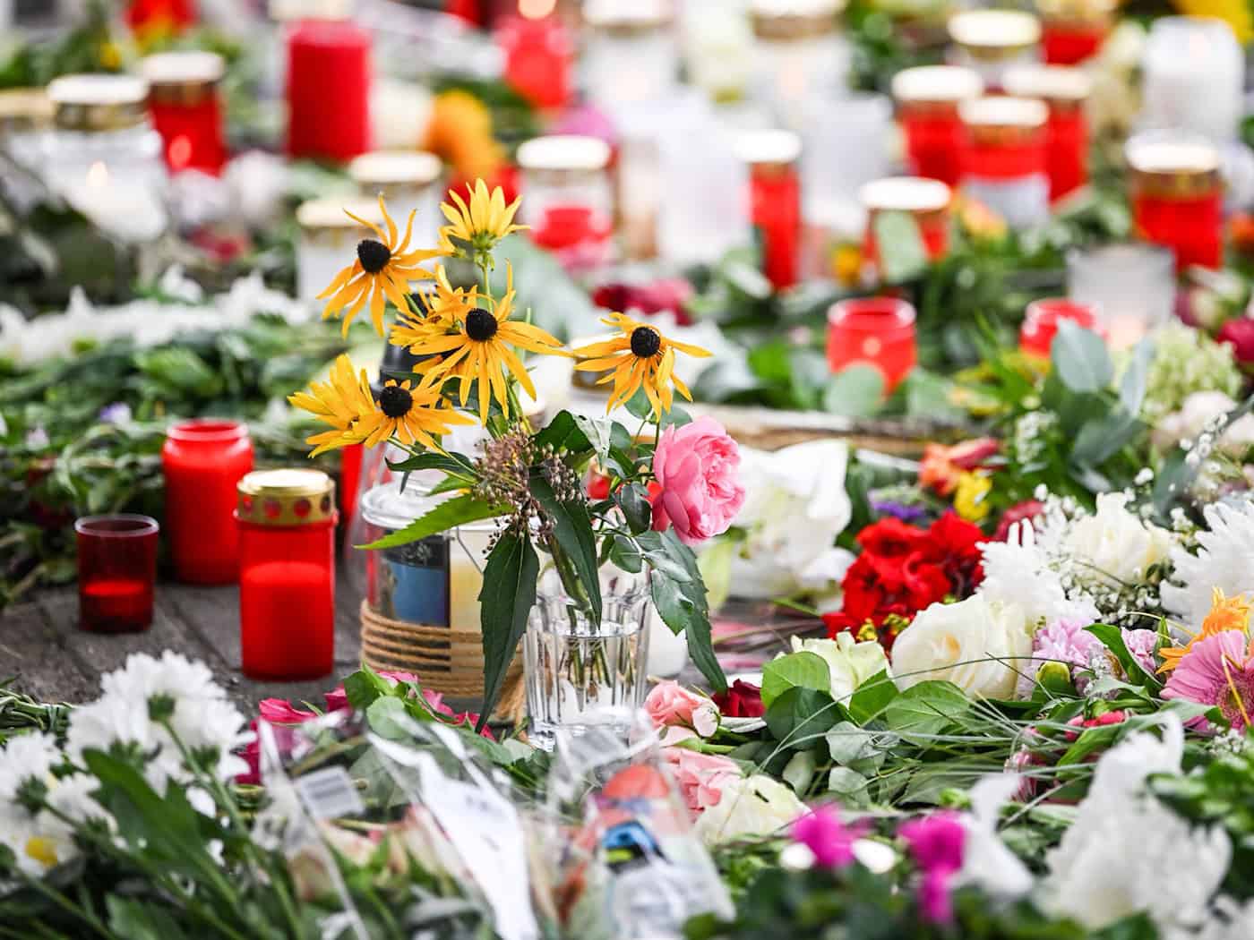 Trauergottesdienst nach Gewalttat mit zwei Toten an Schule