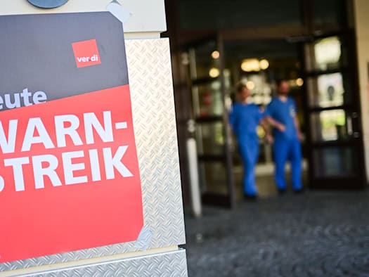 Pflegekräfte der Berliner Charité treten in dreitägigen Warnstreik