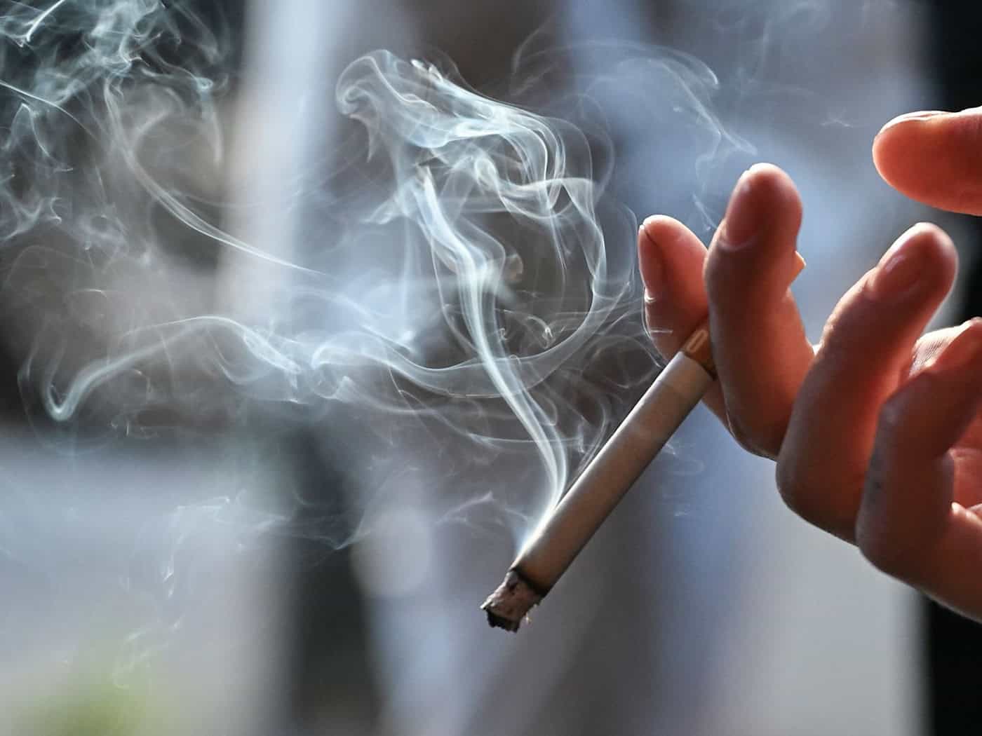 Befragung: Jugendliche rauchen und trinken wieder mehr