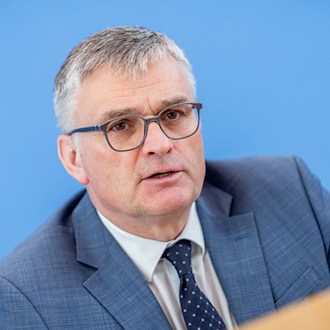 Berliner Enteignungspläne: Bund handelt zunächst nicht