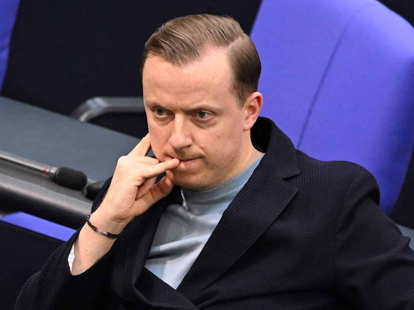 Klinikaffäre führt Ermittler bis in den Bundestag