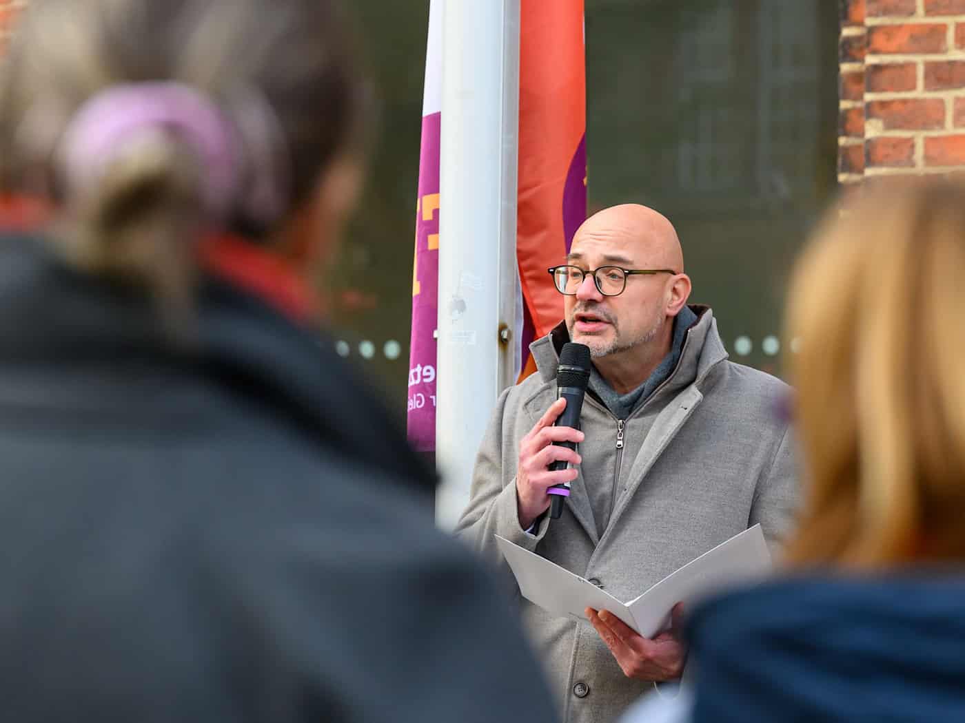 Frankfurts OB: Gehen nach Attacke nicht zu Tagesordnung über