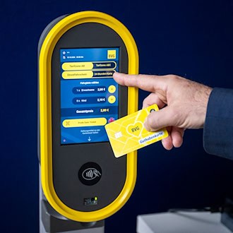 BVG führt ab 2029 in Berlin kontaktloses Bezahlen in Bus, Tram und U‑Bahnhöfen ein