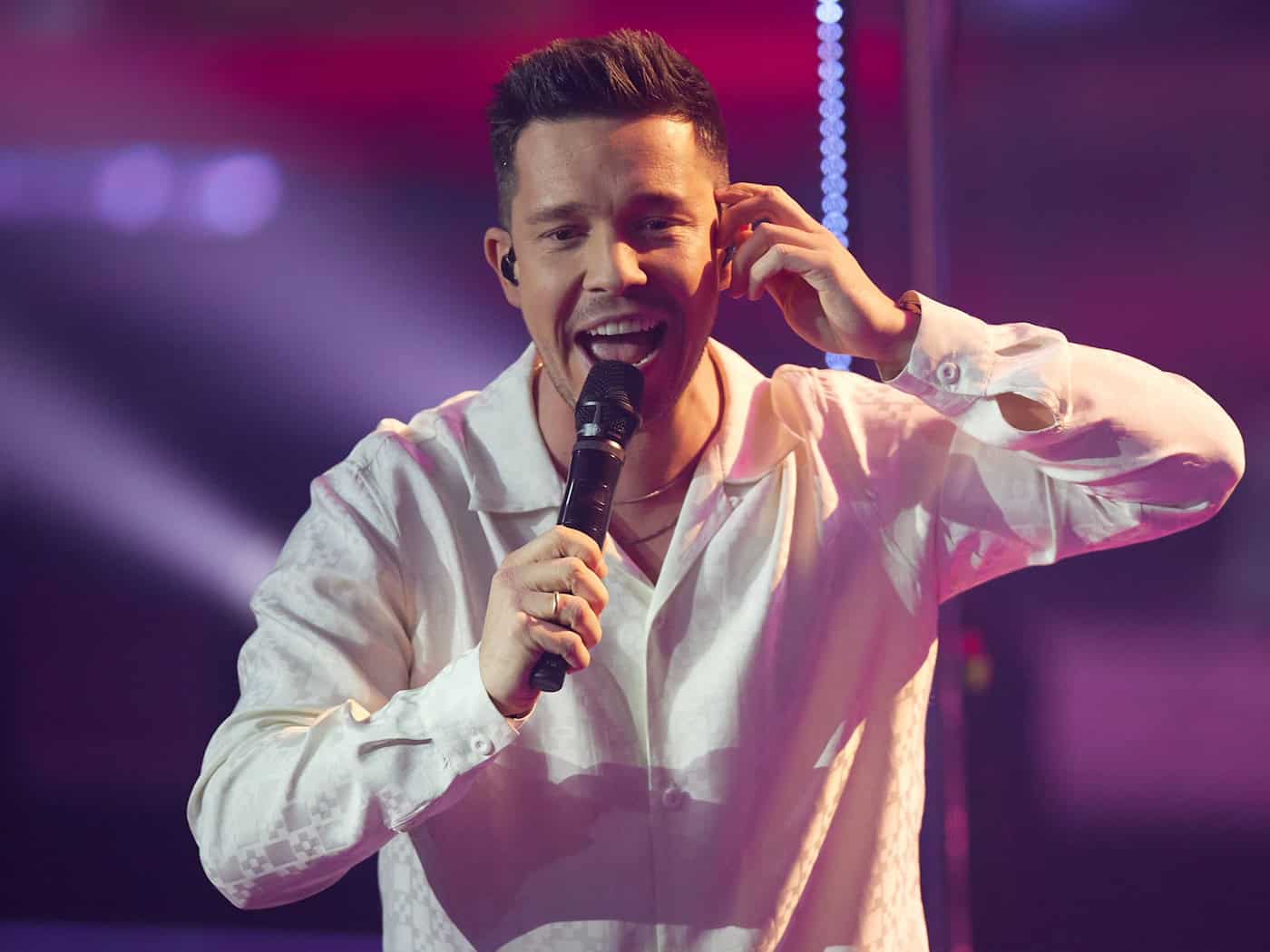 Nico Santos: 18 Songs, zwei Seiten und ein Geschenk
