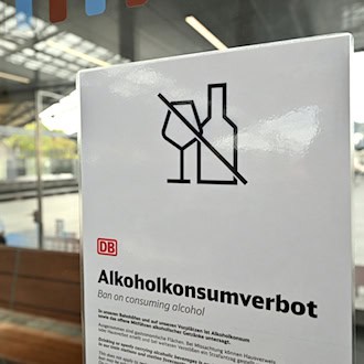 Nach Alkoholverbot: Deutsche Bahn erwischt rund 5.000 Menschen an Bahnhöfen