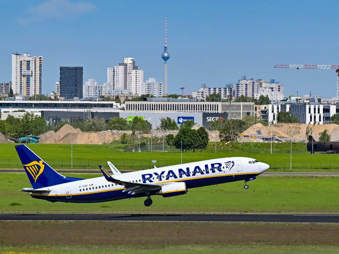 Ryanair kappt Flugprogramm - Berlin und Bremen verlieren