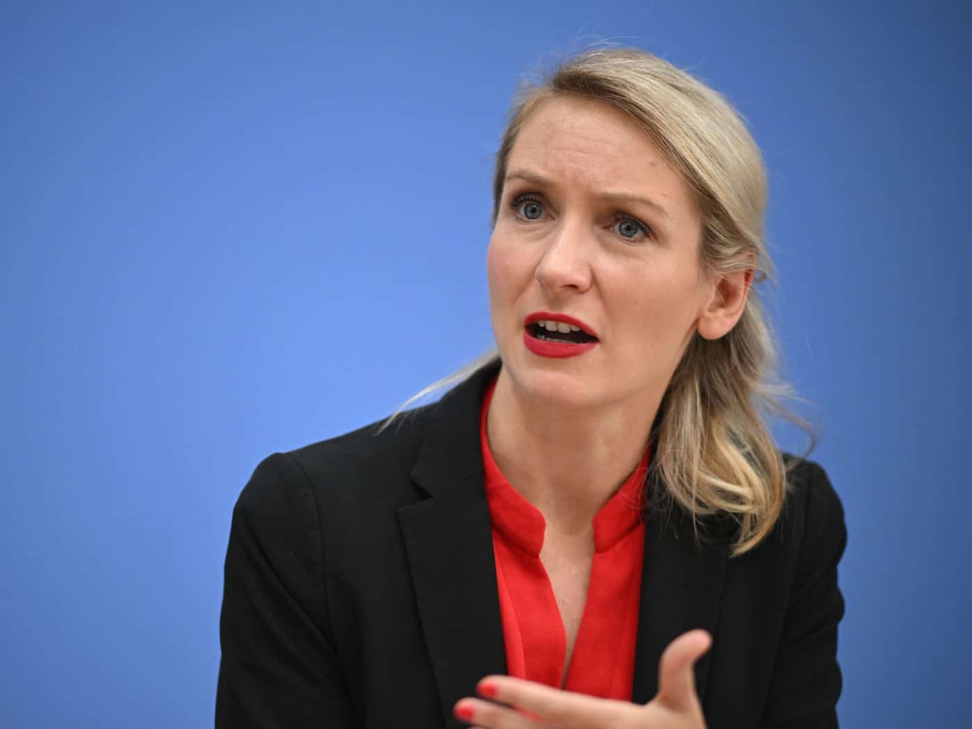 Schwerdtner bedauert Gesprächspause in Berlin