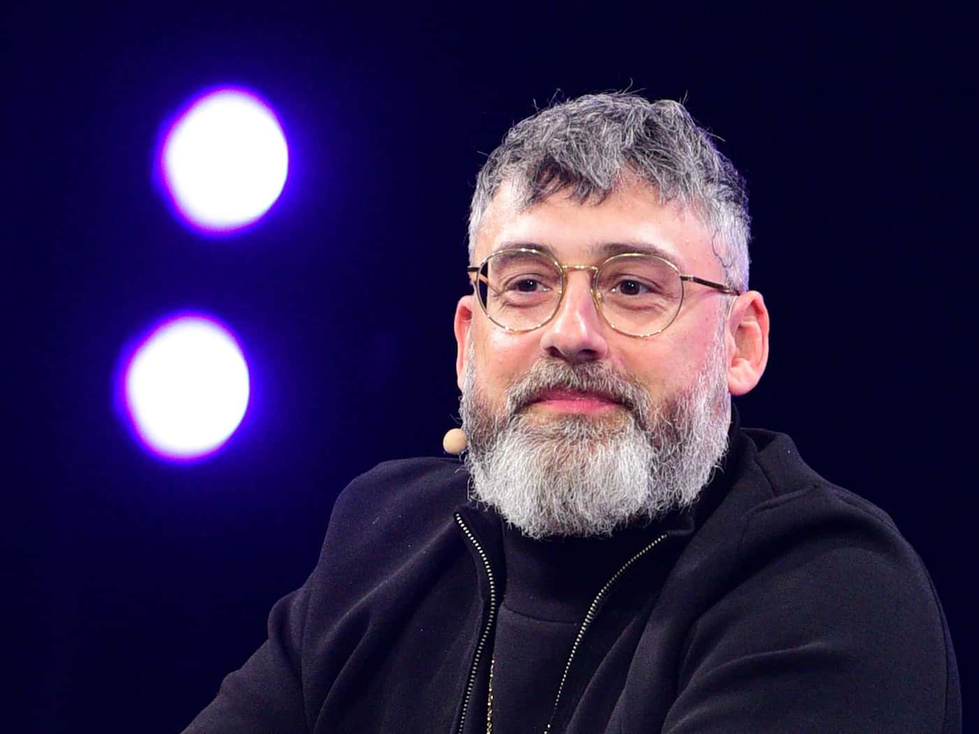 Sido ersteigert Harald Juhnkes Smoking für 4.000 Euro
