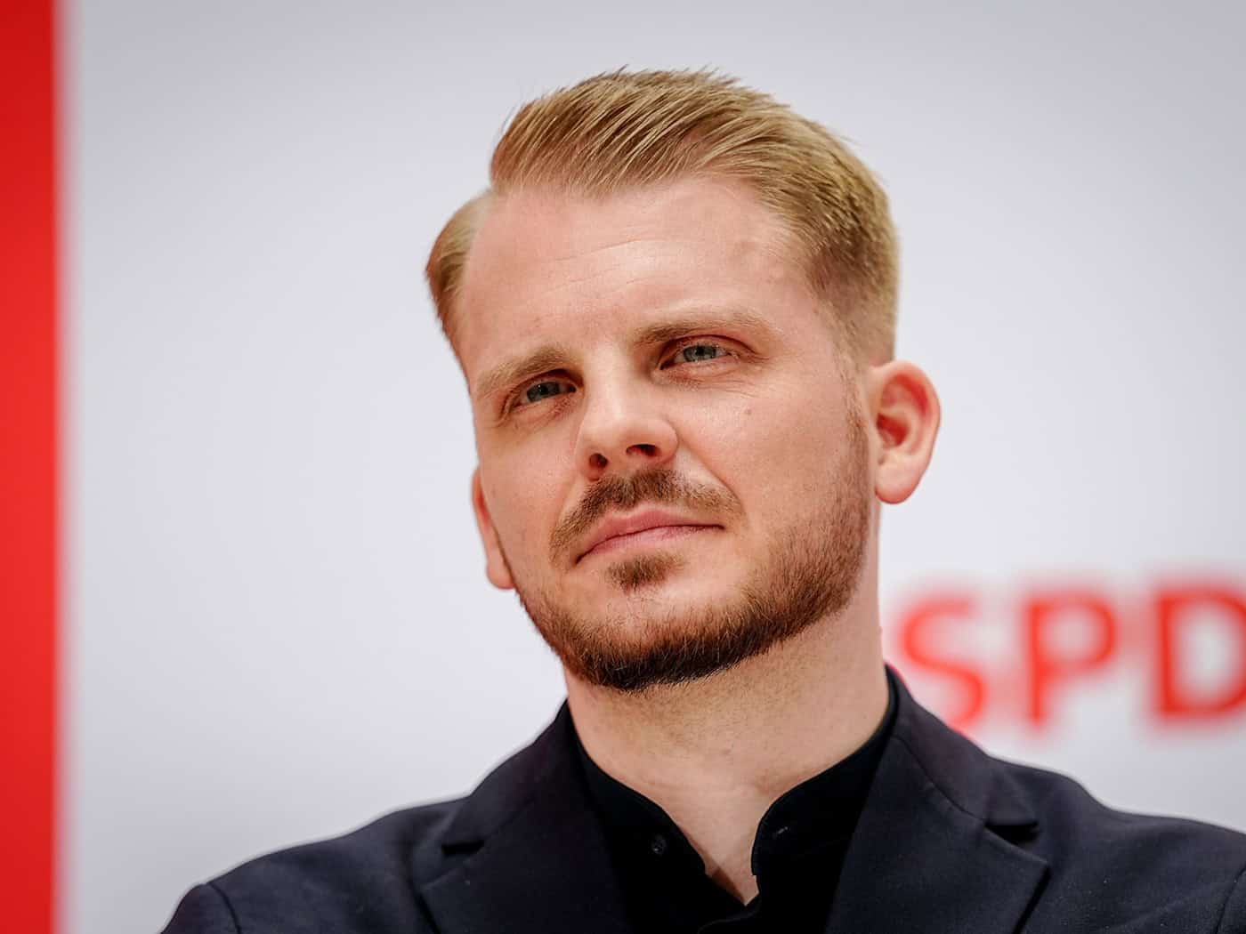 Klüssendorf kritisiert Weimer: Statt Warnungen in Berlin Kulturschaffende in Sachsen-Anhalt schützen