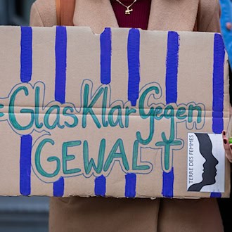 Terre des Femmes: Behörden besser ausbilden