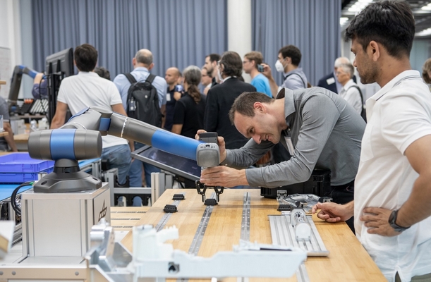Fraunhofer IPA: Beteiligung am Projekt euROBIN mit führenden europäischen Forschungslabors zu KI-basierter Robotik