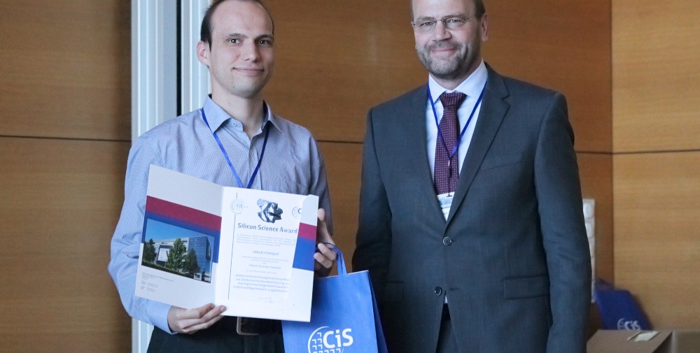 IMMS: Silicon Science Award geht an Nachwuchsforscher von IMMS und TU Ilmenau: Arbeit zu zeitkorrelierter Einzelphotonenzählung für Messungen im Pikosekundenbereich ausgezeichnet
