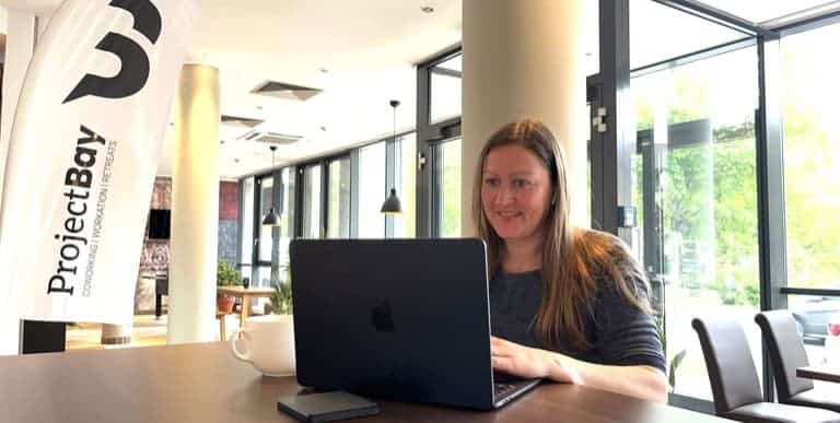 Courtyard by Marriott Dresden supports first workation offer in Dresden! Coworking spaces are available in the neighboring Best Western Hotel in cooperation with Project Bay.