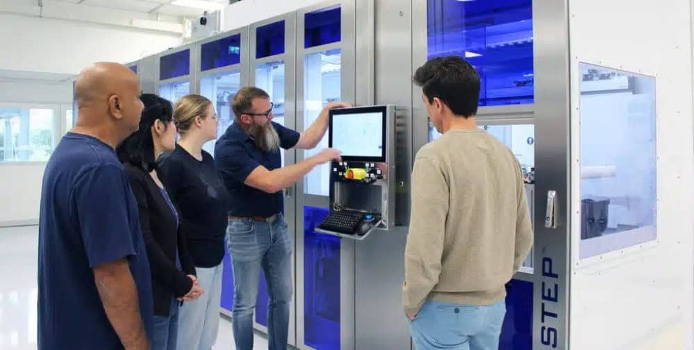 AP&S und qfmd: Kooperation für neue Perspektiven in der Ausbildung