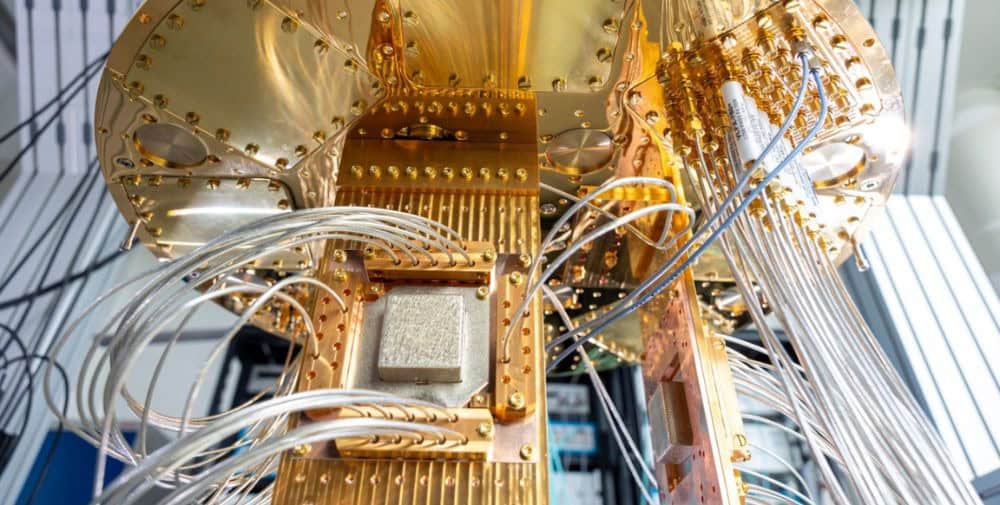 Fraunhofer IZM: Interposertechnologie revolutioniert Verbindungen im Quantencomputer