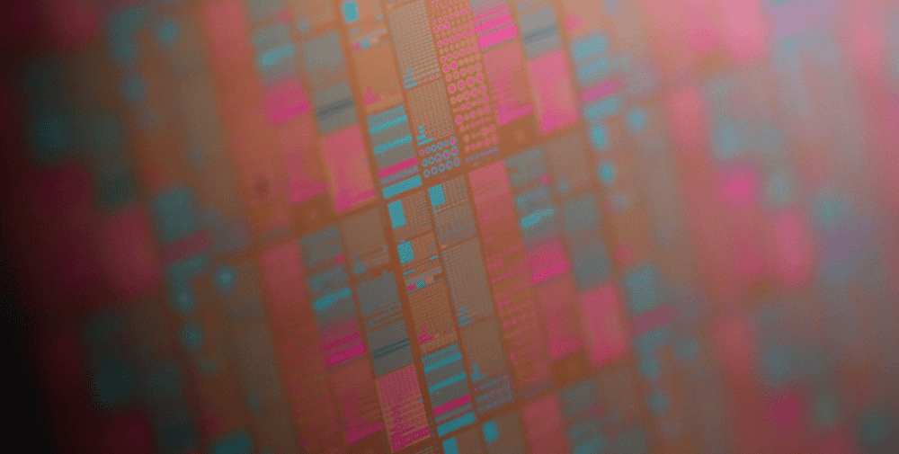 Fraunhofer IPMS: Den Datenhunger der KI zähmen: Mit kleinsten Technologieknoten zur energieeffizienten KI