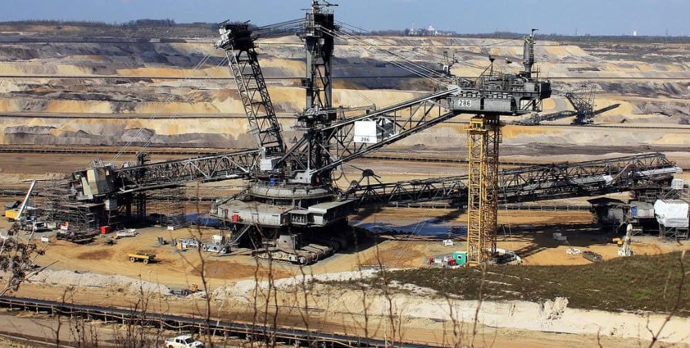 dpa, WFS und GlobalFoundries: Kohlearbeiter sollen künftig Chips herstellen – LEAG und Globalfoundries schließen Vereinbarung