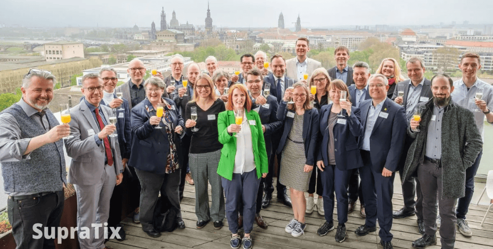 Vom Jubiläum zum Zukunftsauftrag: SupraTix öffnet Patent und startet neue Initiativen für menschzentrierte KI