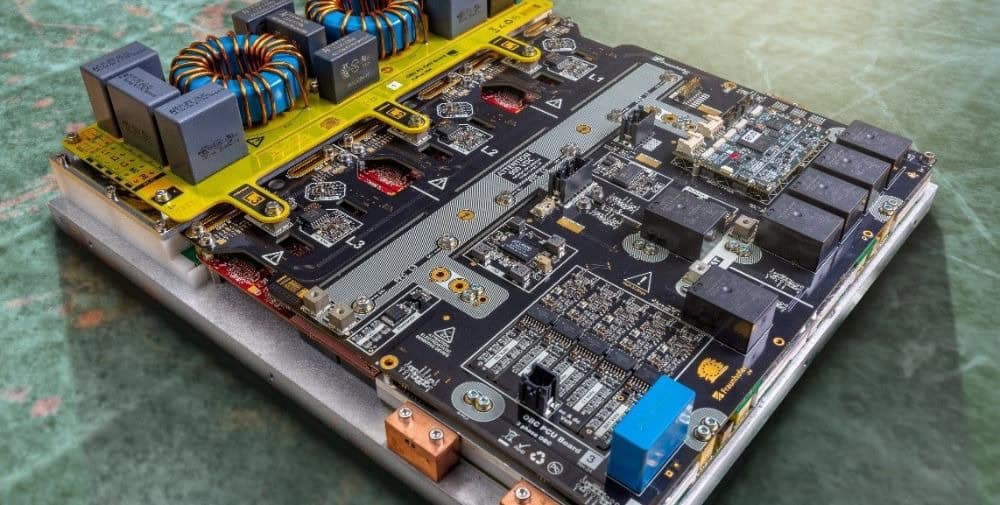 Fraunhofer IZM: Europäisches Projekt entwickelt neue Generation von Fahrzeug-Ladegeräten