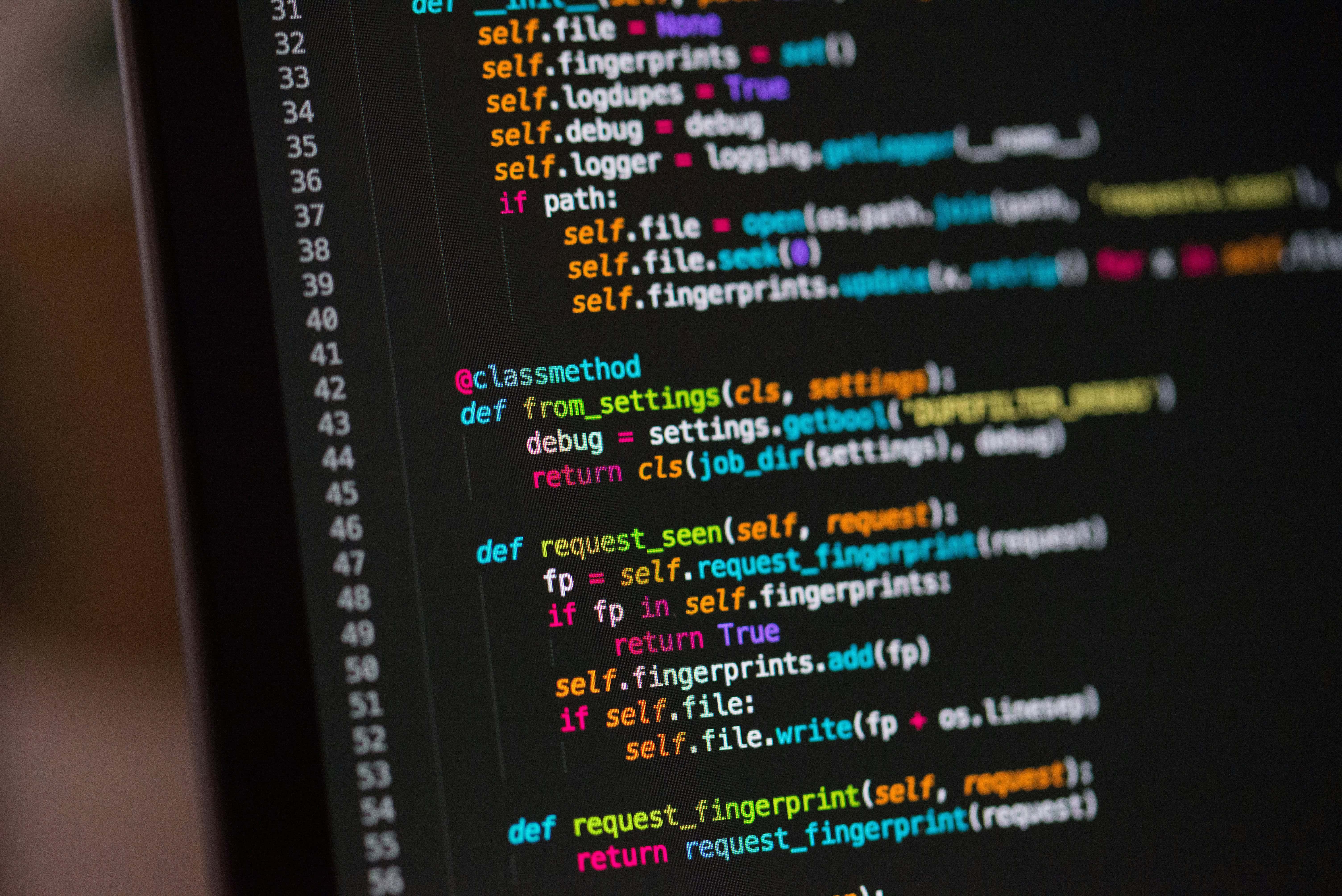 adesso: Implementierung eines Data Quality Monitorings mit Data Metric Functions in Snowflake