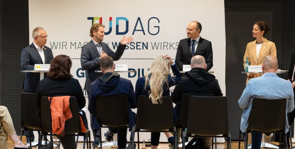 TUDAG: The Future of Switchgear Facility 30 at the Mitte Power Plant: The “TUDAG House” as a Meeting Place for Science, Business, and Society
