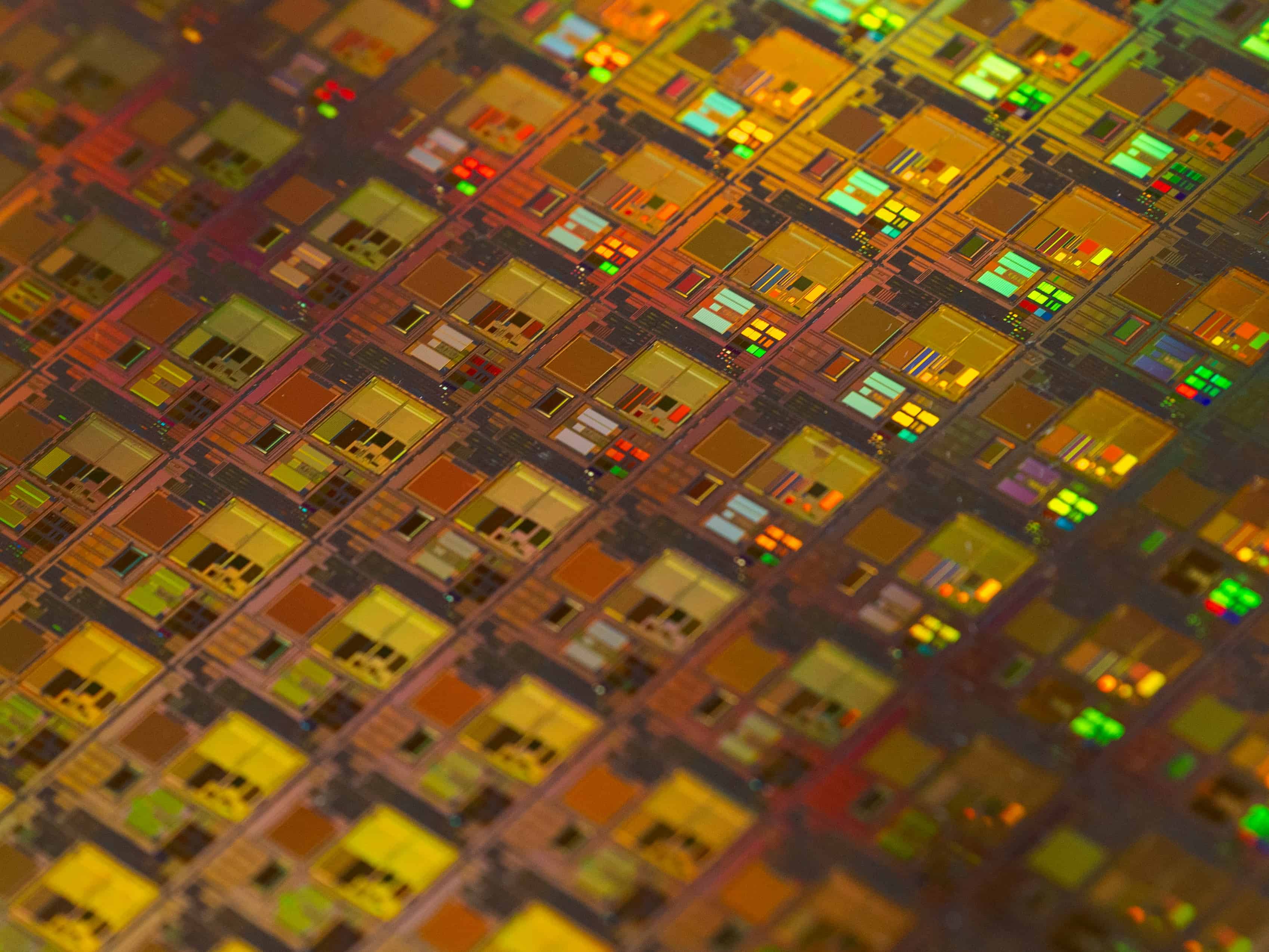 TSMC and ASML: Initiative Announced to Drive the Industry’s Transition to Large-Format Photomasks for EUV with High NA