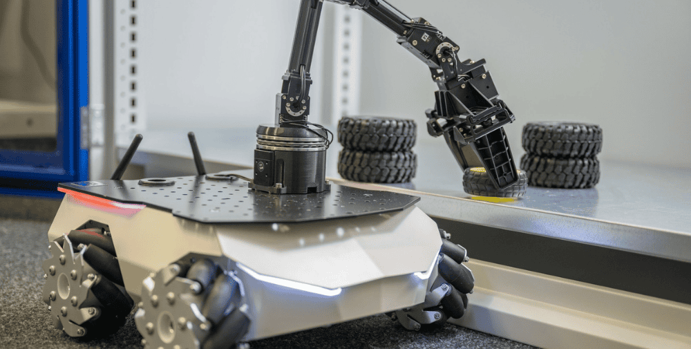 DLR: Quantum AI for Classical Robots