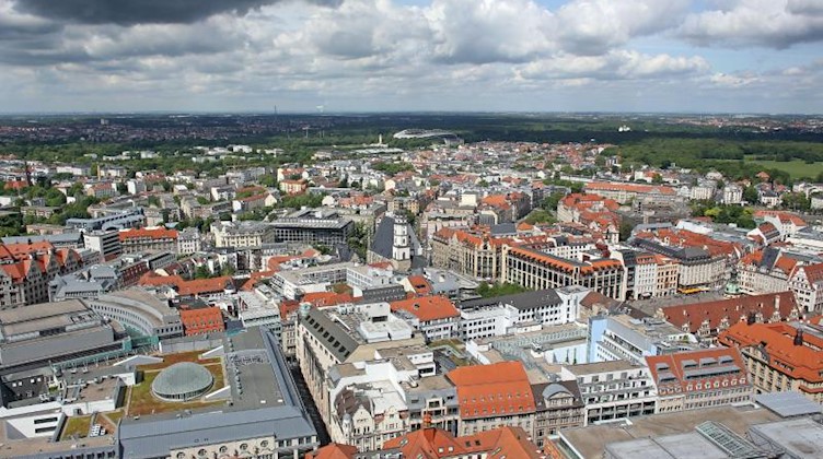 Blick auf die Innenstadt von Leipzig. Foto: Jan Woitas/dpa-Zentralbild/dpa/Archivbild