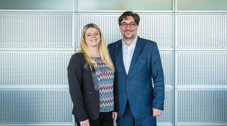 Susanne Schaper und Stefan Hartmann, Kandidaten-Duo für den Landesvorsitz der Linken in Sachsen. Foto: Oliver Killig/dpa-Zentralbild/dpa