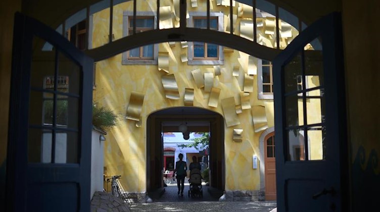 Kunsthofpassage in der Dresdener Neustadt. Foto: Britta Pedersen/dpa-Zentralbild/dpa/Archivbild
