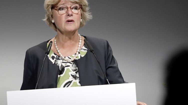 Monika Grütters (CDU), Staatsministerin für Kultur und Medien, hält eine Rede. Foto: Carsten Koall/dpa/Archivbild