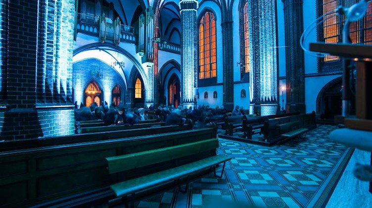 Innenansicht der Kirche während des Messiaen-Festival. Foto: Jakub Purej/Qbanez/MMM e.V./dpa