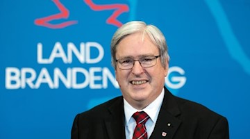 Brandenburgs Wirtschaftsminister Jörg Steinbach (SPD). Foto: Soeren Stache/zb/dpa/Archivbild