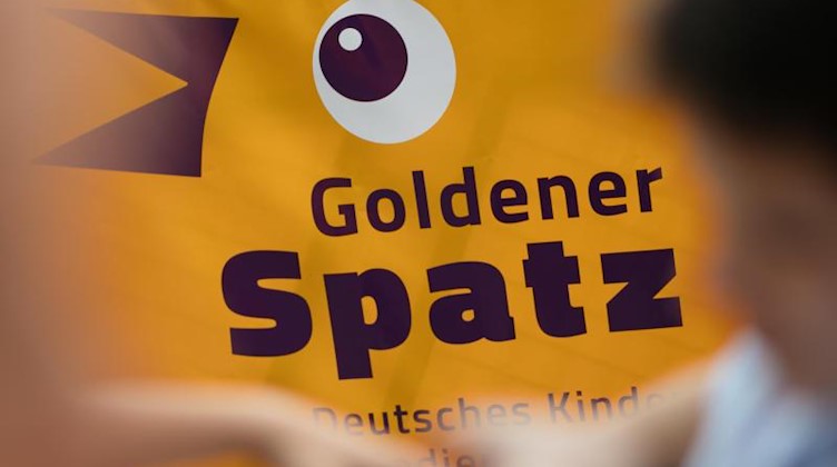 Das Festivallogo des Deutschen Kinder-Medien-Festival «Goldener Spatz». Foto: arifoto UG/dpa/Archivbild