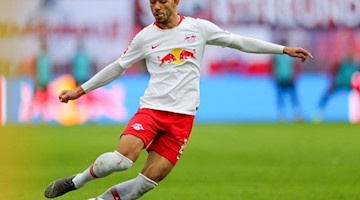 Bundesliga, 25. Spieltag, RB Leipzig - FC Augsburg in der Red-Bull-Arena Leipzig. Leipzigs Spieler Matheus Cunha am Ball. Foto: Jan Woitas/zb/dpa/Archiv