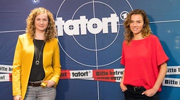 Karin Hanczewski (r) und Cornelia Gröschel: Vorstellung des Ermittlerteams beim "Tatort" Dresden. Foto: Monika Skolimowska/dpa-Zentralbild/dpa/Archivbild