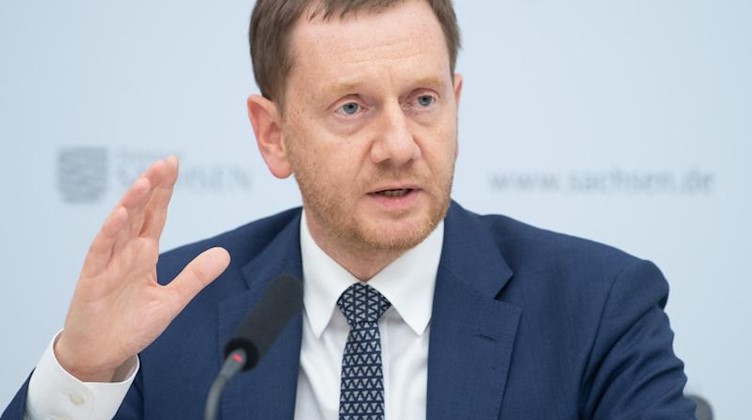 Kretschmer gegen pauschale Kritik an Corona-Demonstranten