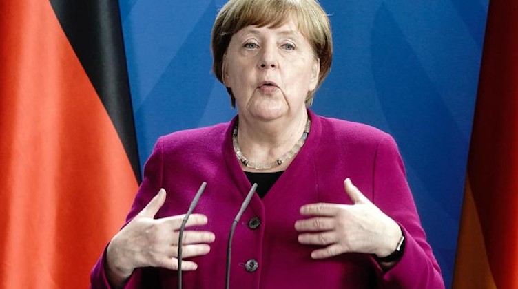 Bundeskanzlerin Angela Merkel (CDU)spricht. Foto: Kay Nietfeld/dpa-Pool/dpa/Archivbild