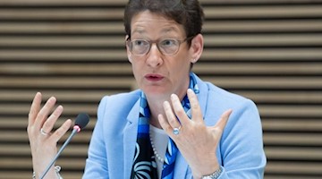 Katrin Leonhardt, Vorstandsvorsitzende der Sächsischen Aufbaubank (SAB). Foto: Sebastian Kahnert/dpa-Zentralbild/ZB