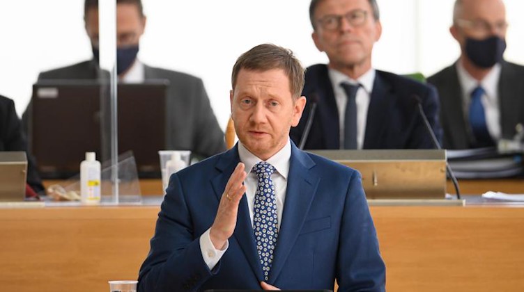 Schärfere Maßnahmen in sächsischen Corona-Hotspots angedacht