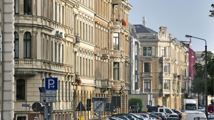 Wohnungen in Dresden (Bild: Archiv, dpa)